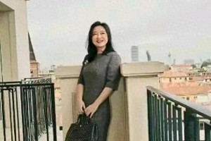 明星写真集：魅力瞬间与时尚风采