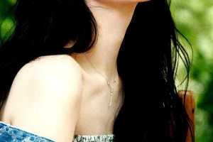 杨紫高清无水印全面屏手机壁纸美图分享
