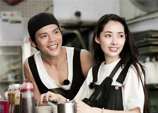 郭碧婷与向佐