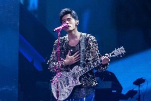 周杰伦《听妈妈的话》背后故事：母爱与音乐奇迹